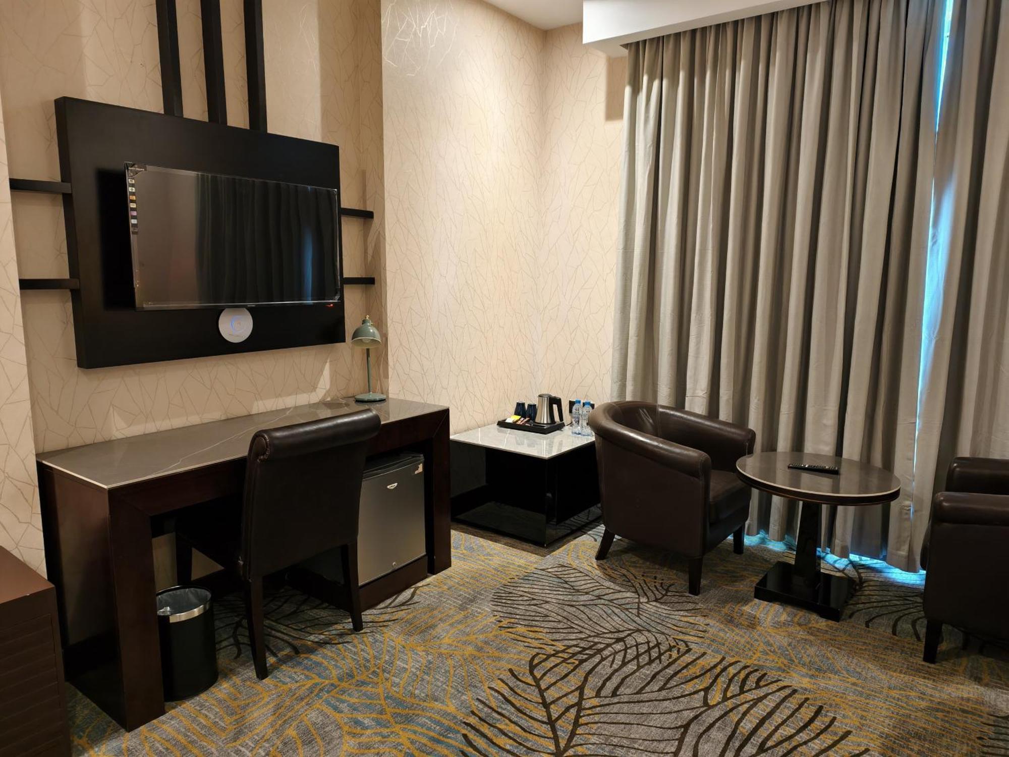Ista Suites Seef Манама Экстерьер фото